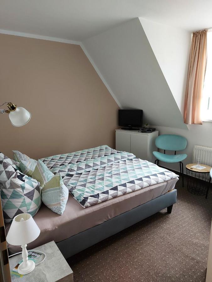 Pension Sonnenblick Bruel ภายนอก รูปภาพ